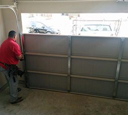 garage door repair and replace
